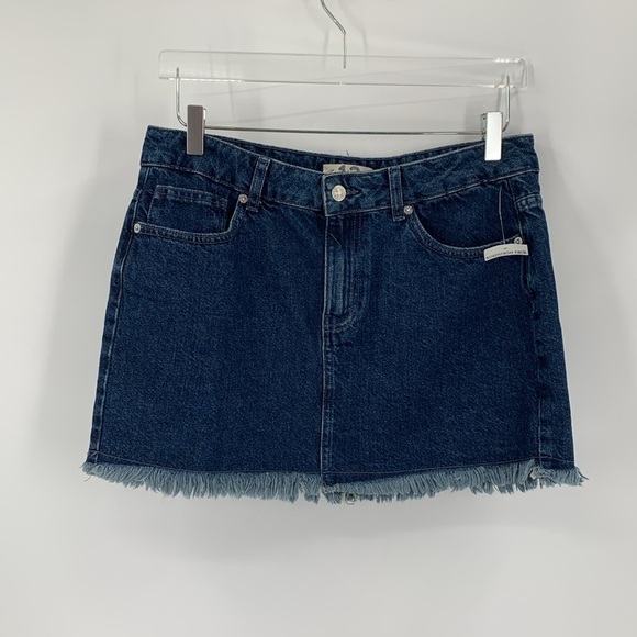 We The Free People Out of the Ordinary denim jean miniskirt raw hem blue new 12 - Picture 1 of 4